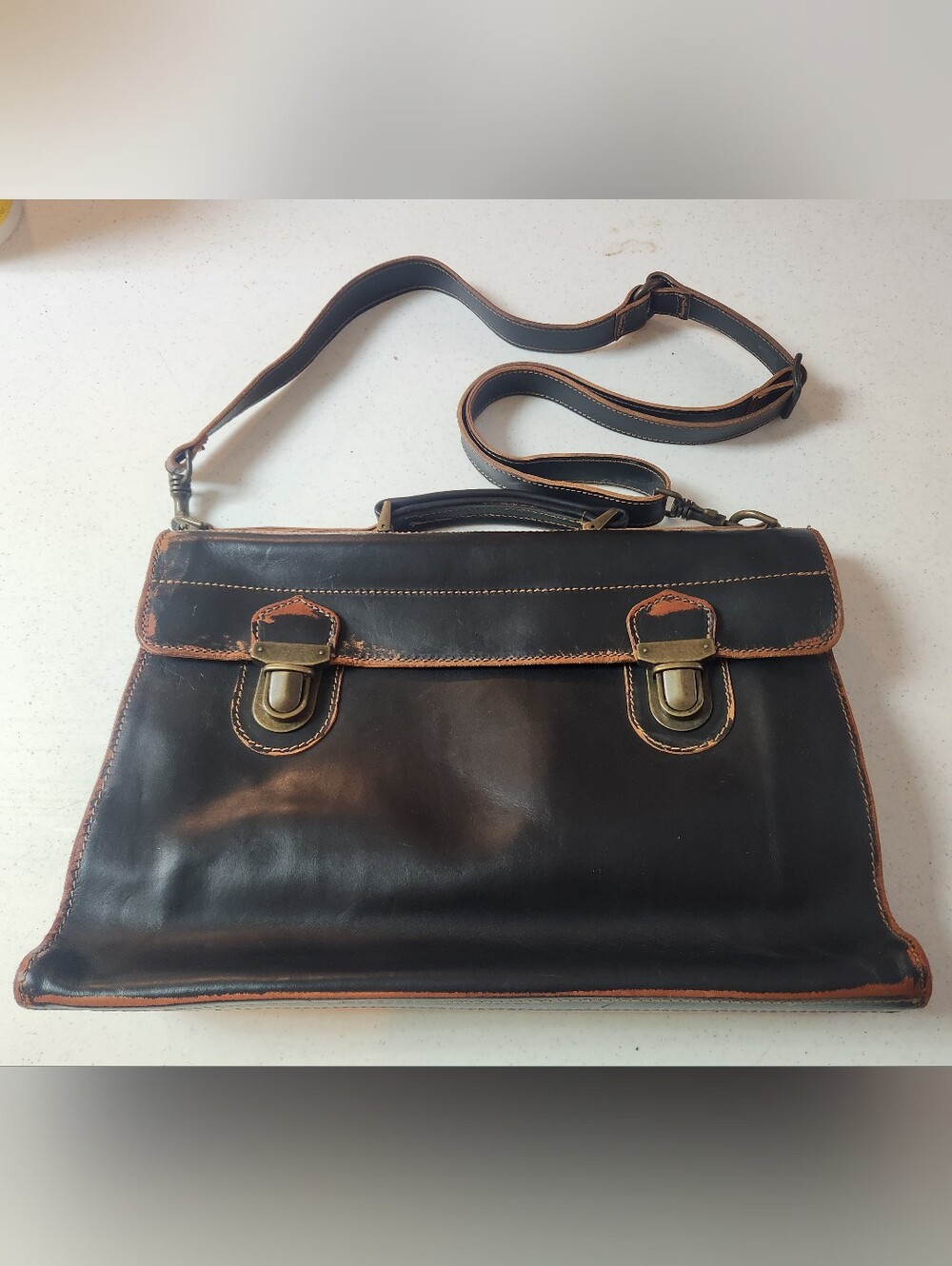 CAMPOMAGGI TEODORANO Briefcase! Distressed Smooth Leather.